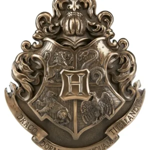 Universal Orlando Resort Hogwarts&trade; Crest Wall Art* Home Decorations